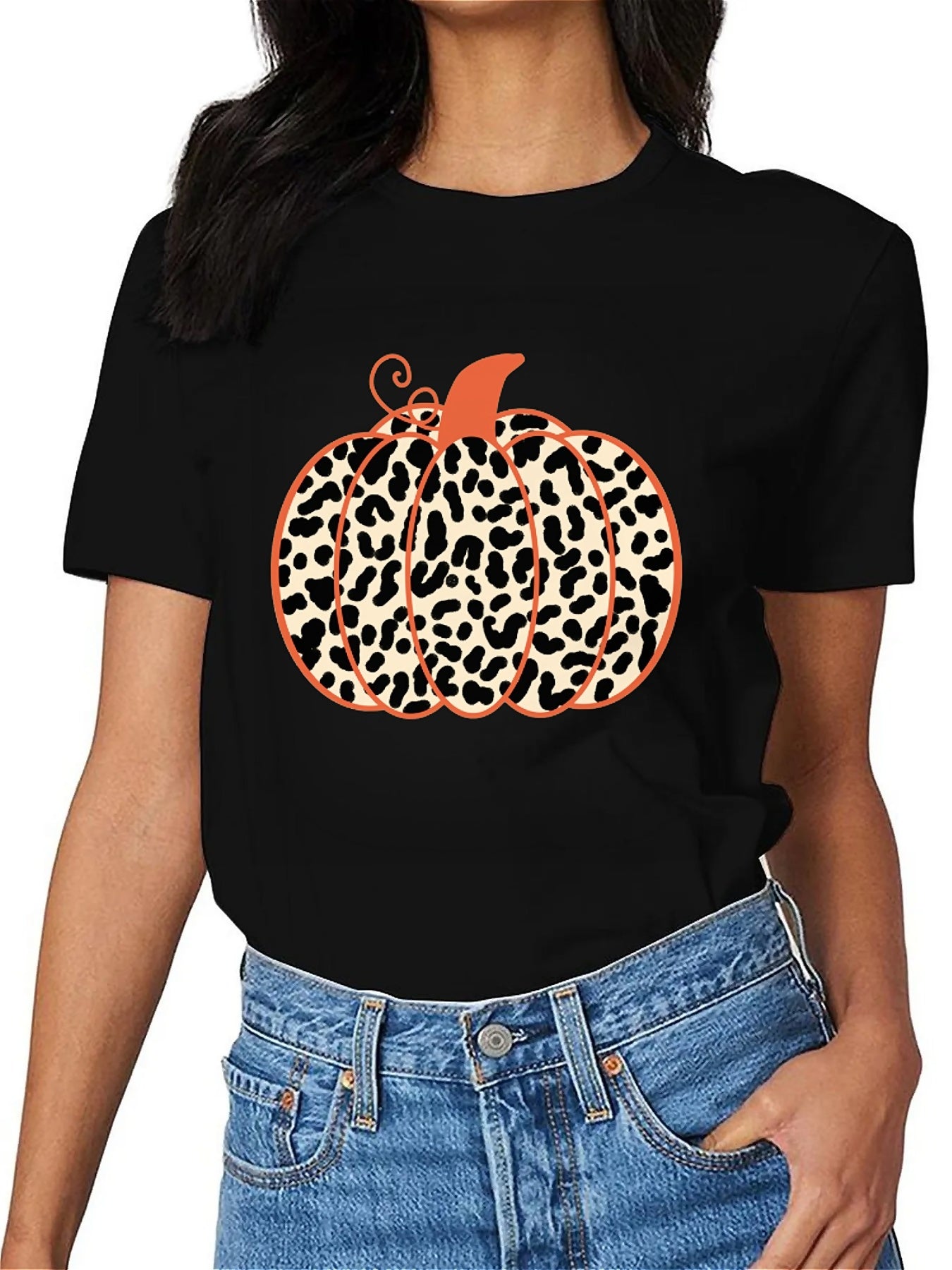 Earkoha Graphic T Shirts for Women Summer Casual Halloween Printed Tee Cotton Tops Loose Fit
