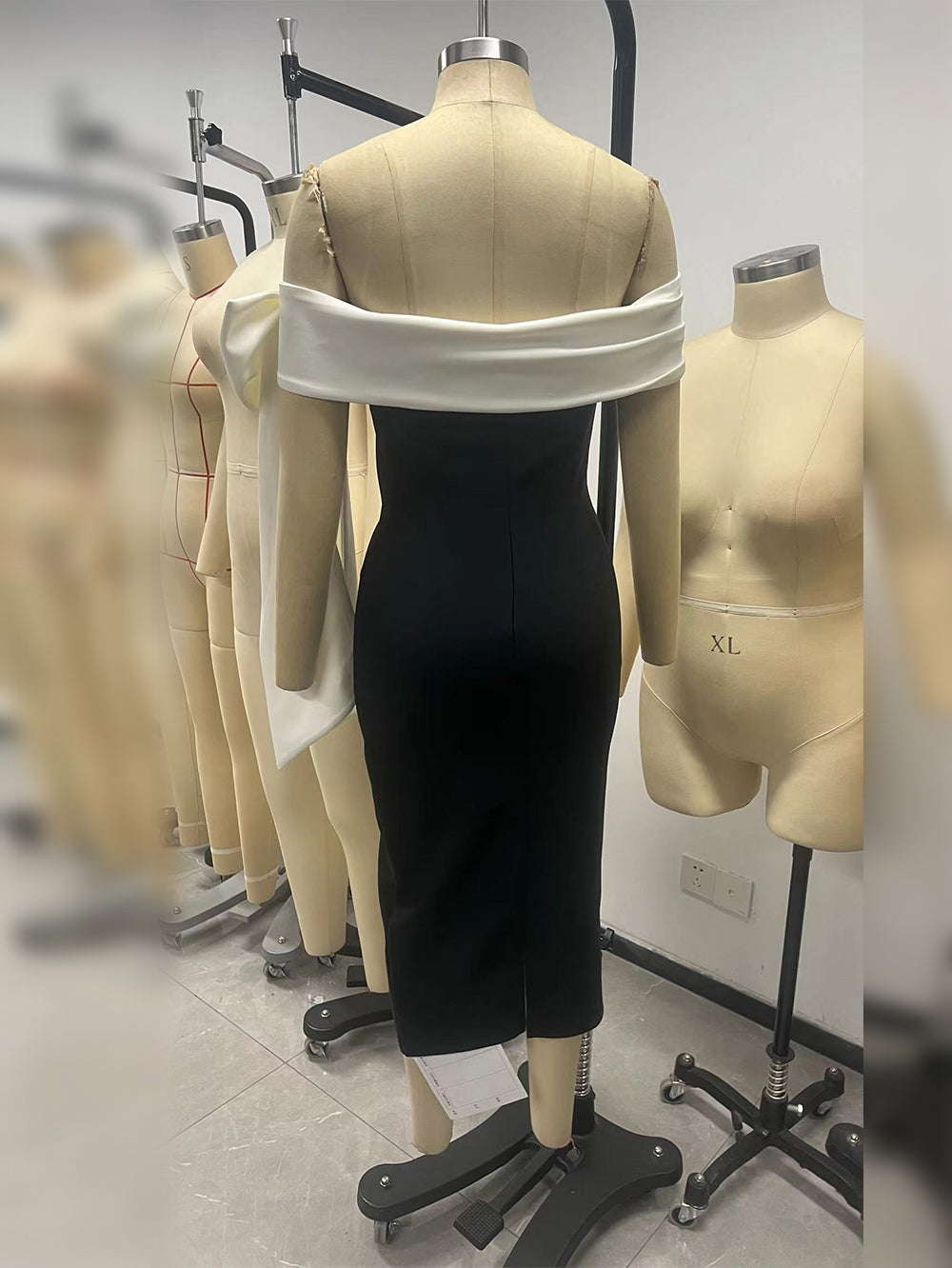Black White Bandage Dress OW24018