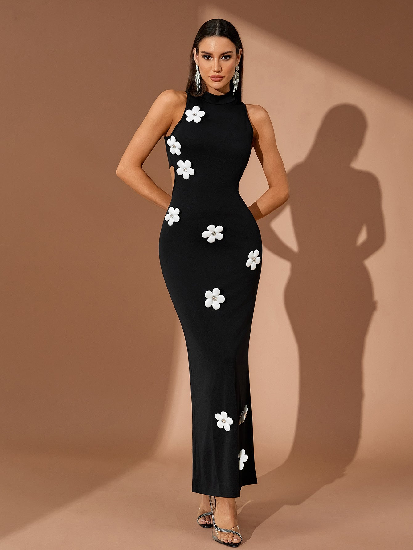 White Flowers Details Bodycon Maxi Dress