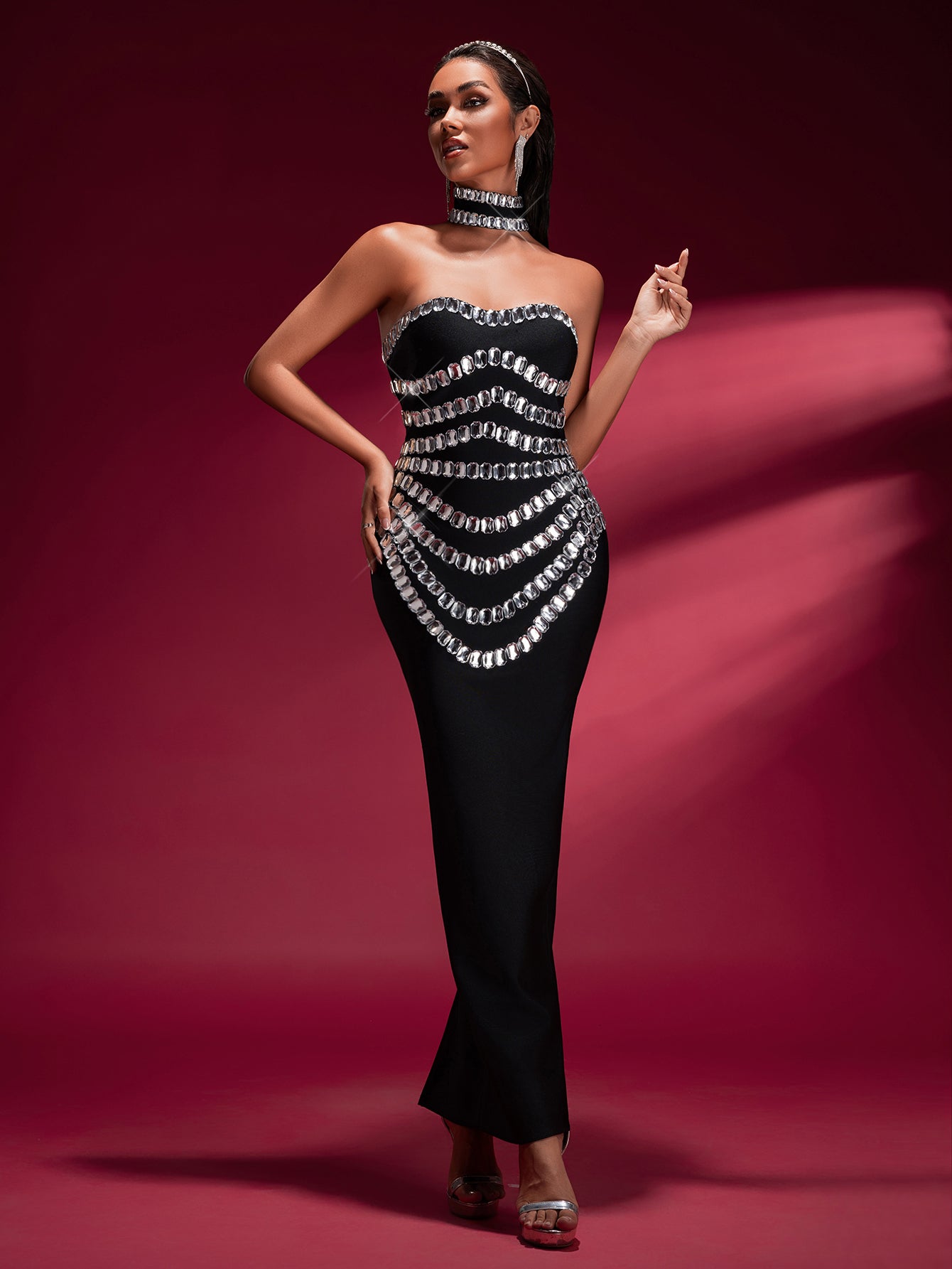 Elegant Crystal-embellished Bandage Gown With Collar