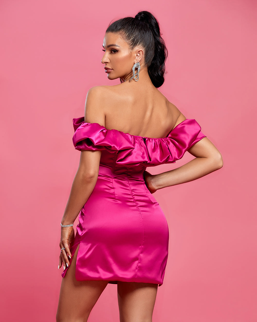 Off Shoulder Distinctive Mini Dress