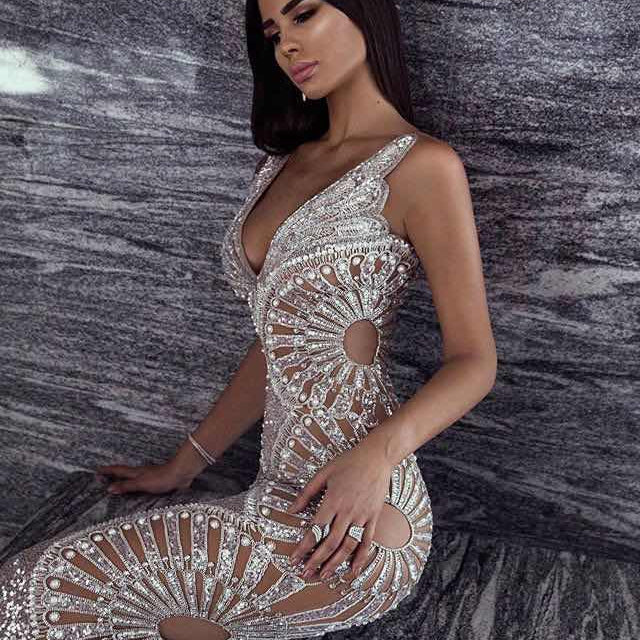 V Neck Sleeveless Rhinestone Maxi Prom Dress HT2380